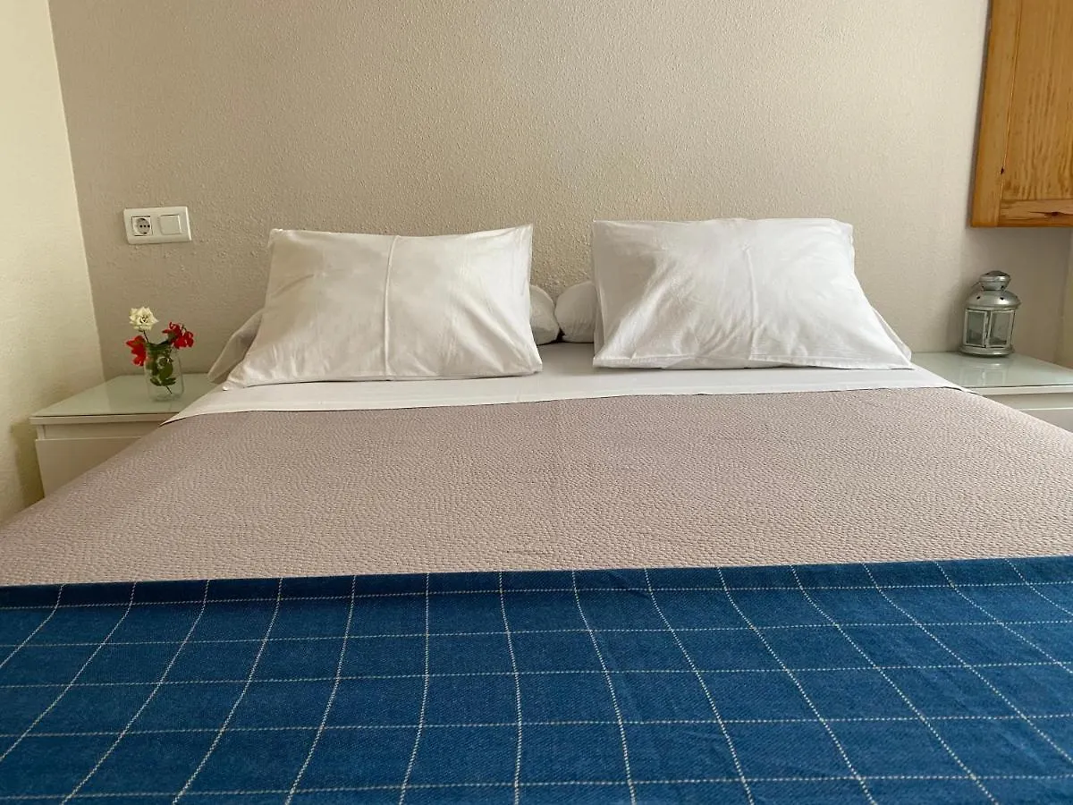 Guest house Hostal Moscatel Malaga