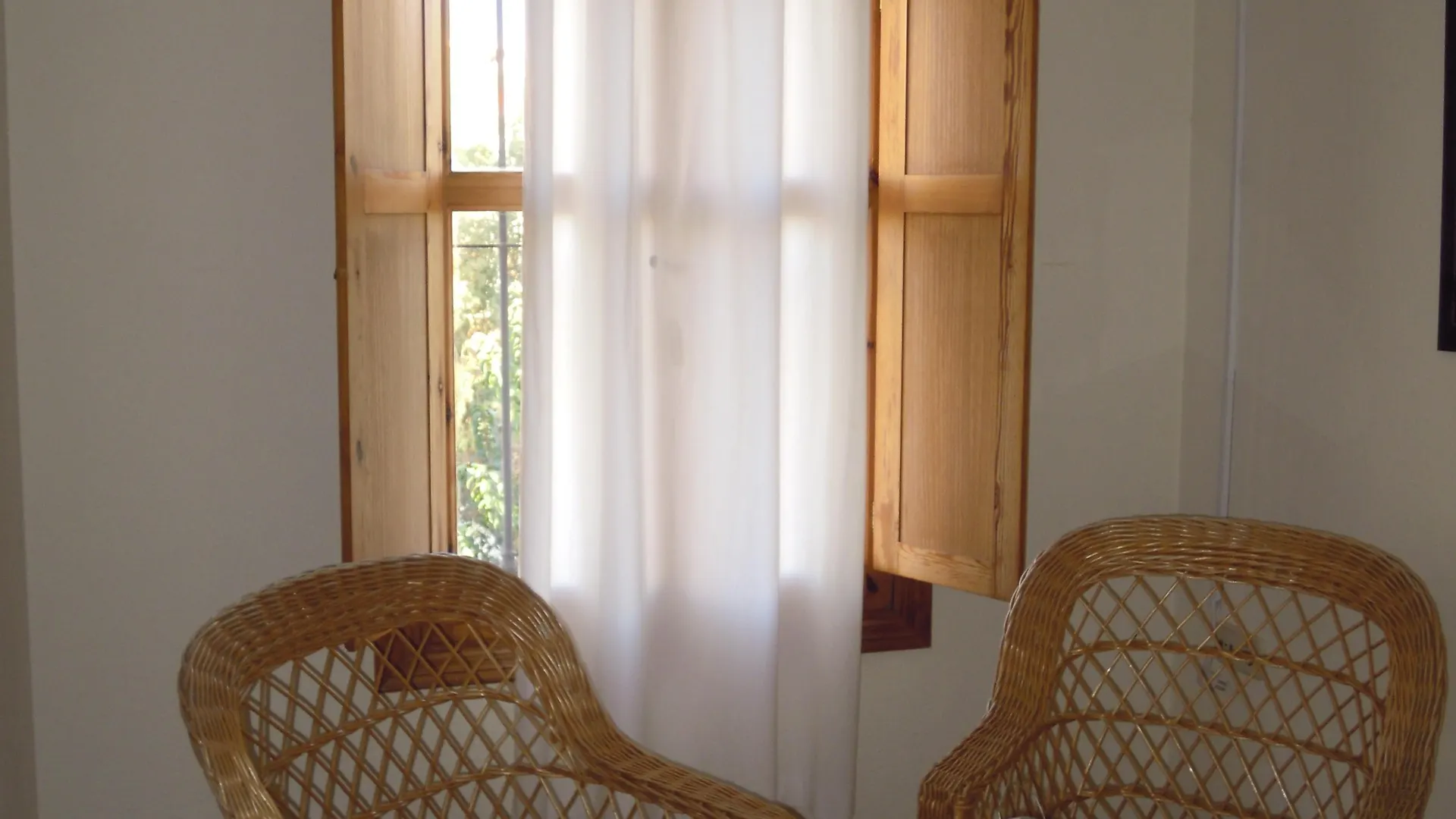 Guest house Hostal Moscatel Malaga
