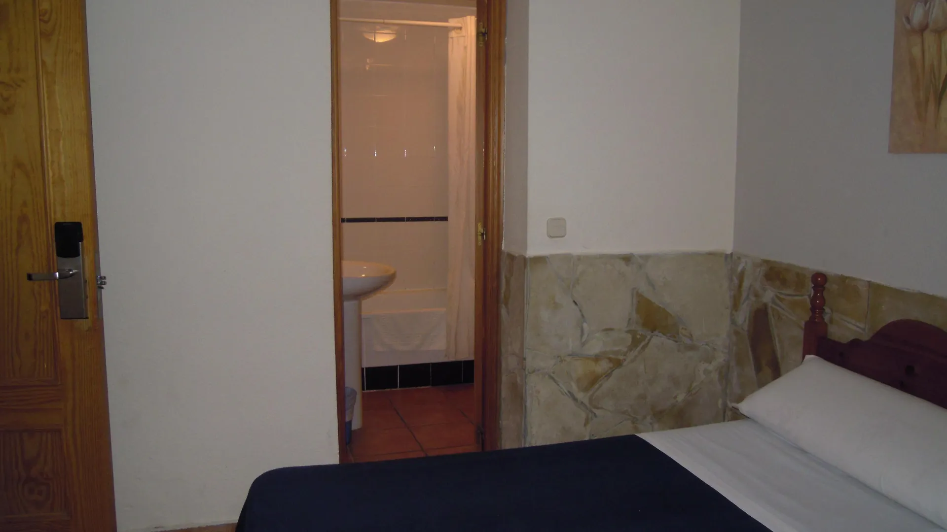 Hostal Moscatel Malaga 2*,