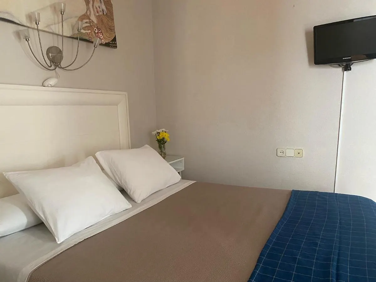 Hostal Moscatel Malaga