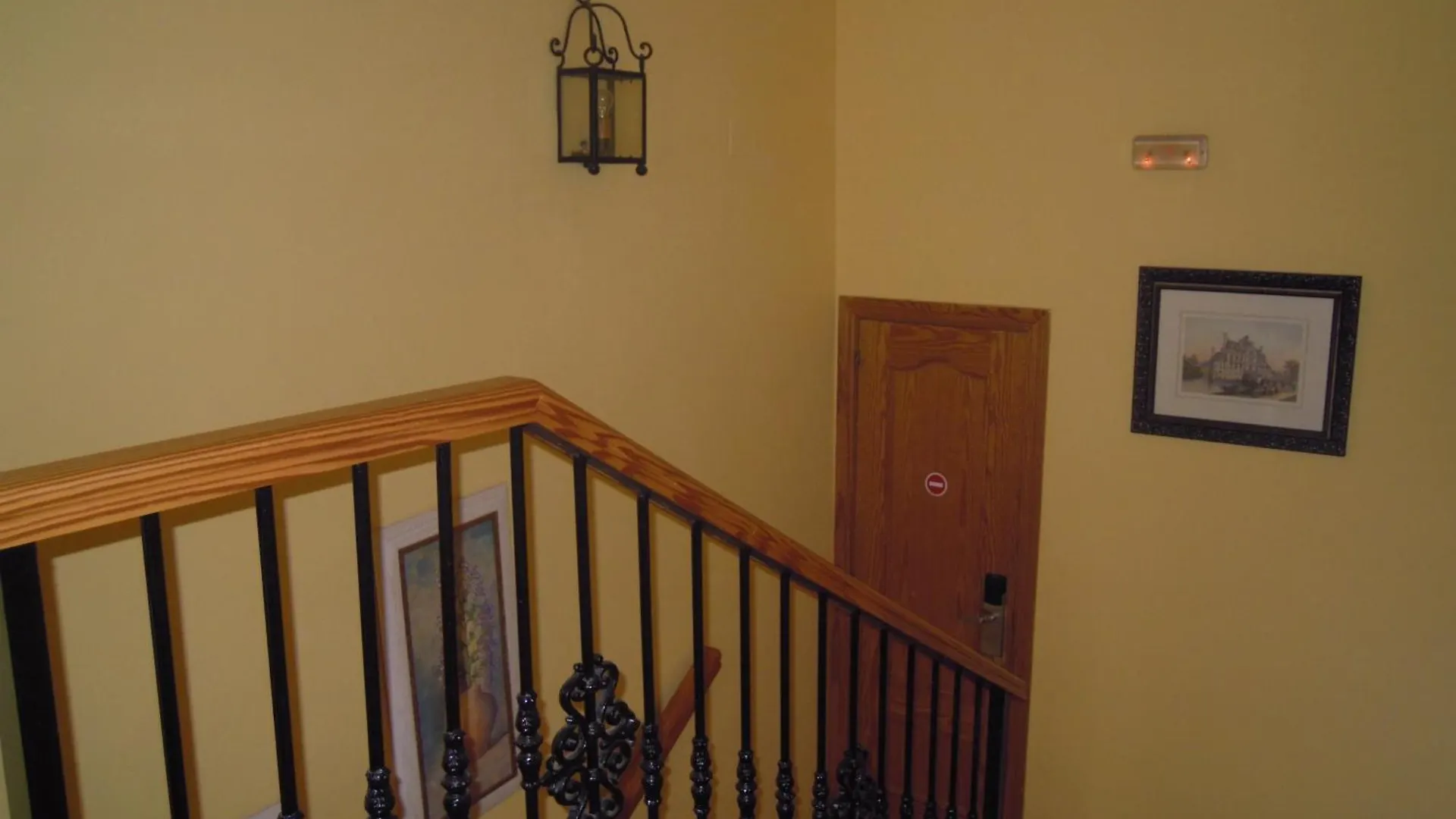 Guest house Hostal Moscatel Malaga